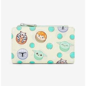 Star Wars Character Print Wallet - Green and Cream
